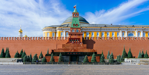 РАЗЛИЧАТЬ ЗНАМЕНИЯ ВРЕМЕН